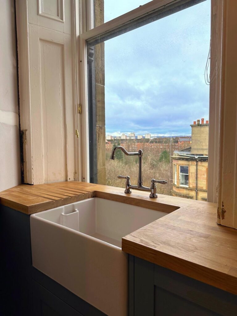 Kitchen with butler sink and oak worktop, Argyle Joinery And Carpentry